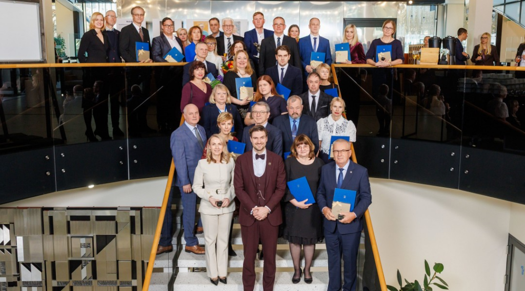 Regionaal- ja Põllumajandusministeeriumi teenetemärgi pälvijad ning 2025. a parimad karjakasvatajad Eesti Vabariigi 108. aastapäeva aktusel, 25. veebruar 2026